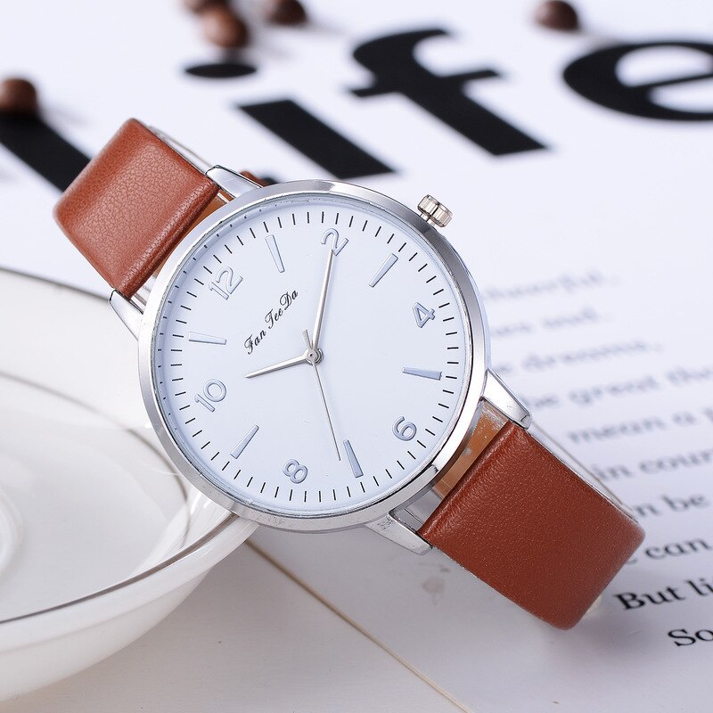 Quartz Watches Women Women's Casual Quartz Leather Band Watch Analog Wrist Watch: Brown