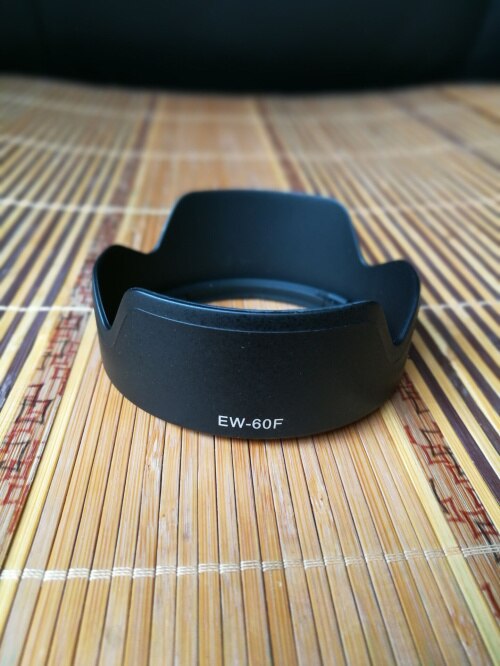 Camera Lens Hood EW60F Bayonet Mount EW-60F for Canon E0S M5 M6 With EF-M 18-150mm f/3.5-6.3 IS STM 55mm Filter Diameter Lens