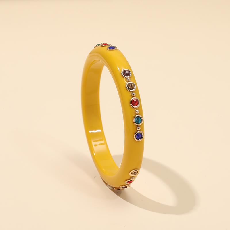 Braccialetti alla moda in cristallo acrilico Desginer braccialetti per ragazze gioielli indiani adolescenti accessori per braccialetti da donna in resina dura vintage
