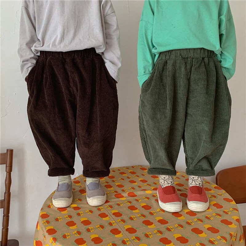 Kinderen Pure Kleur Corduroy Broek Jongens En Meisjes Zachte Losse Comfortabele Radijs Broek