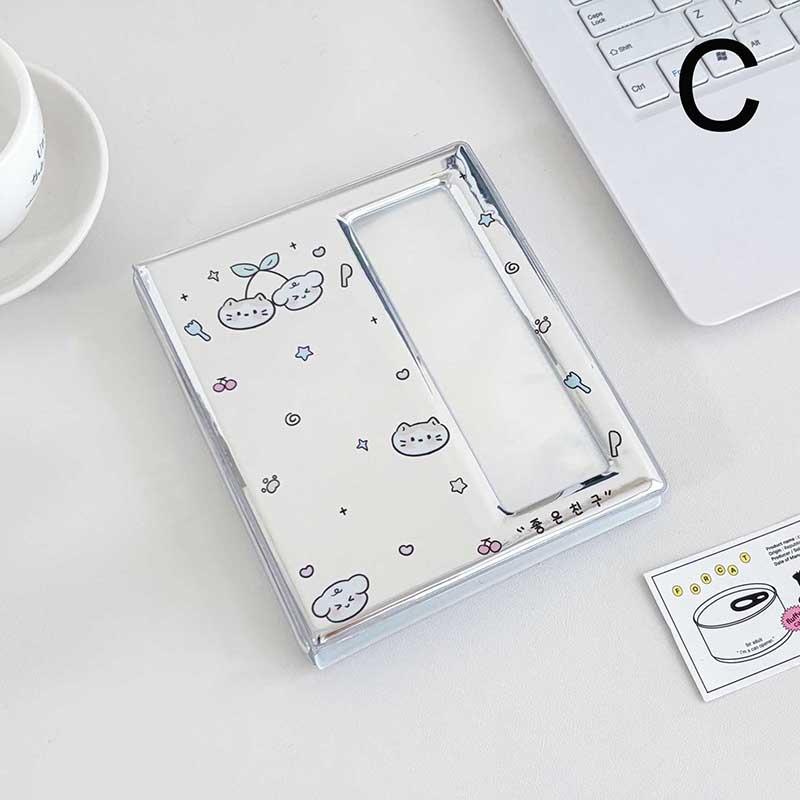 Cartoon 4-raster Photo Booth-album - biedt plaats aan 40 stuks 2x6 inch strips en 20 stuks 4x6 (4R) foto's (inclusief bladwijzer): Rood