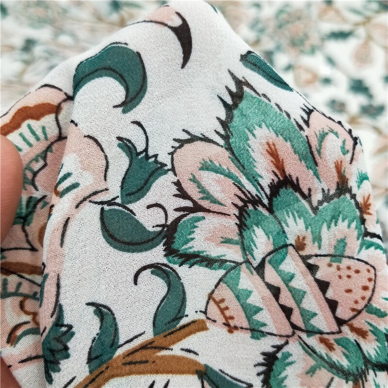 Vestido étnico de gasa costura Cosplay tela caída de gasa Paisley flor impreso transpirable falda camisa tela
