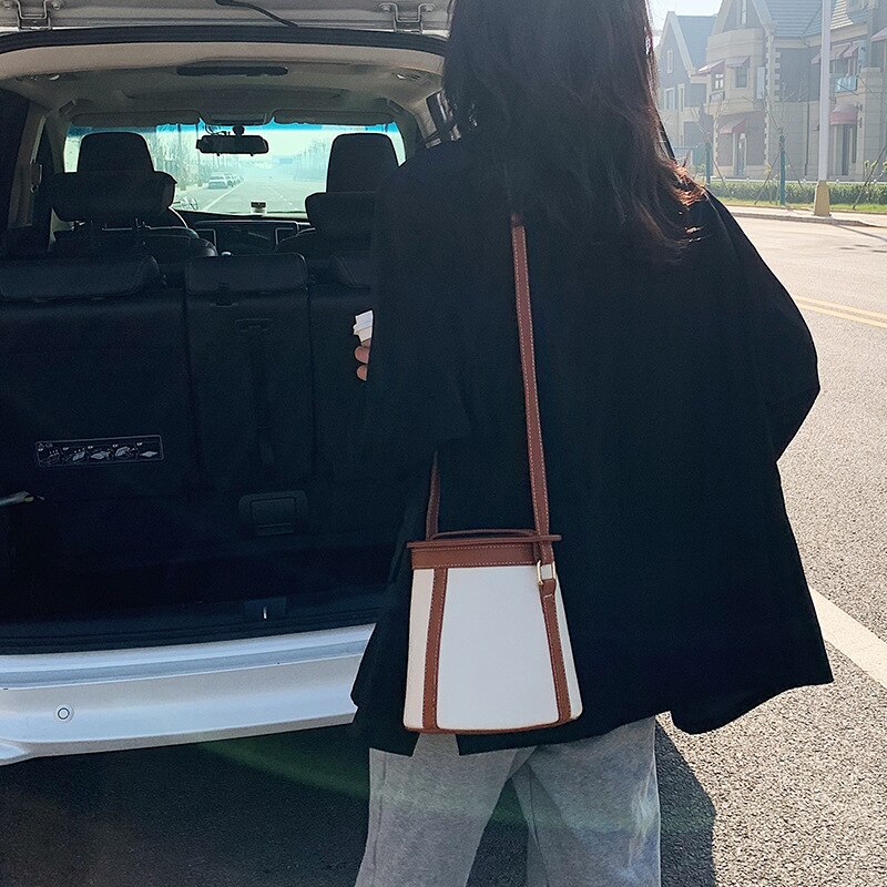 Einfache Umhängetasche Eimer Tasche Frühjahr Neue Stil retro Schulter Kapazität Große Tasche Hand tasche