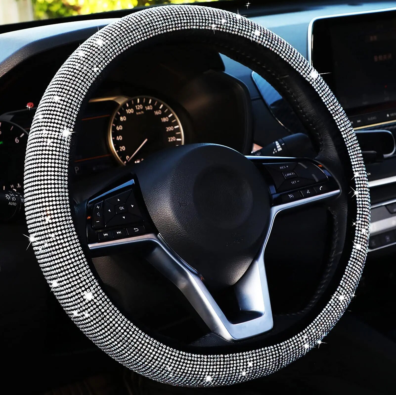 All Season Bling Steering Wheel Cover Protector Anti-slip Universal Size Fit 15inch /38cm Diameter: Silver