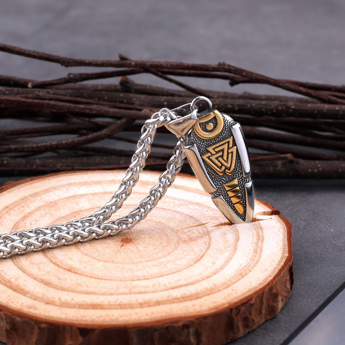 Lanza de acero inoxidable Odin Valknut Gungnir colgante collar mitología nórdica runa cuervo de joyería Punk para hombres: Azul de zinc