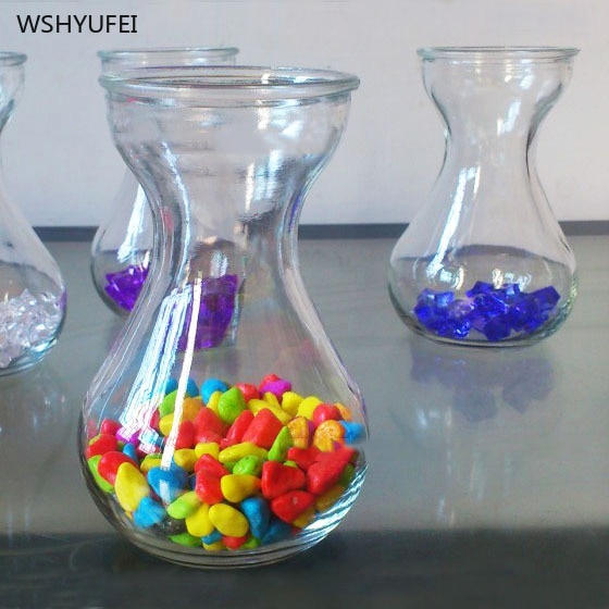Geometrische Vase Aus Kunststoff – Modernes Deko-Objekt Für Wohnzimmer Oder Tisch