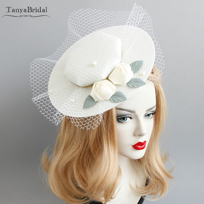 Marfil pequeños sombreros de boda flores y tul Vintage Jockey accesorios para el cabello mujeres sombreros formales DH020: 5 pieces
