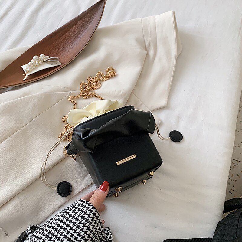 Sac fourre-tout plissé seau été en cuir PU femmes sac à main chaîne épaule sac de messager sacs à main: Black