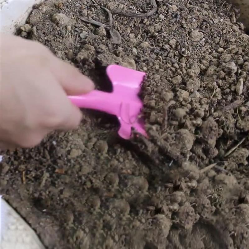 2 st trädgårdsskövlar verktyg utomhus jord spatel plantor spade bärbar plantering spade för trädgård blomma växt (rosa)
