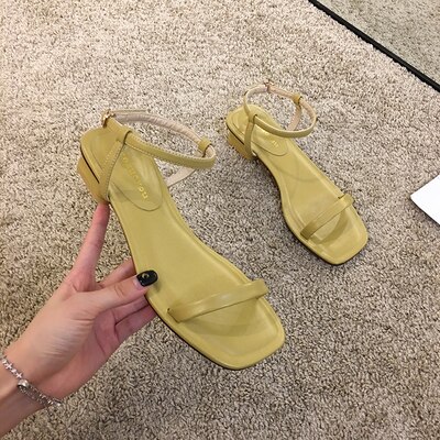 Damesschoenen Sandalen Mode Dunne Riem Dikke Hak Eenvoudige Wind Hak Schoenen: yellow / 35