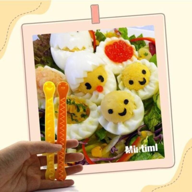 2 Pcs Draagbare Veiligheid Lace Ei Cutter Fancy Cut Eieren Huishoudelijke Gekookte Eieren Bento Cut Bloem Shaper Keuken Tool
