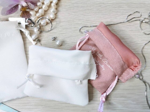 White Flannel Jewelry Bag 8x10cm(3x4inch) 9x12cm 10x15cm(4x6inch) pack of 50 Makeup Velvet Drawstring Pouch