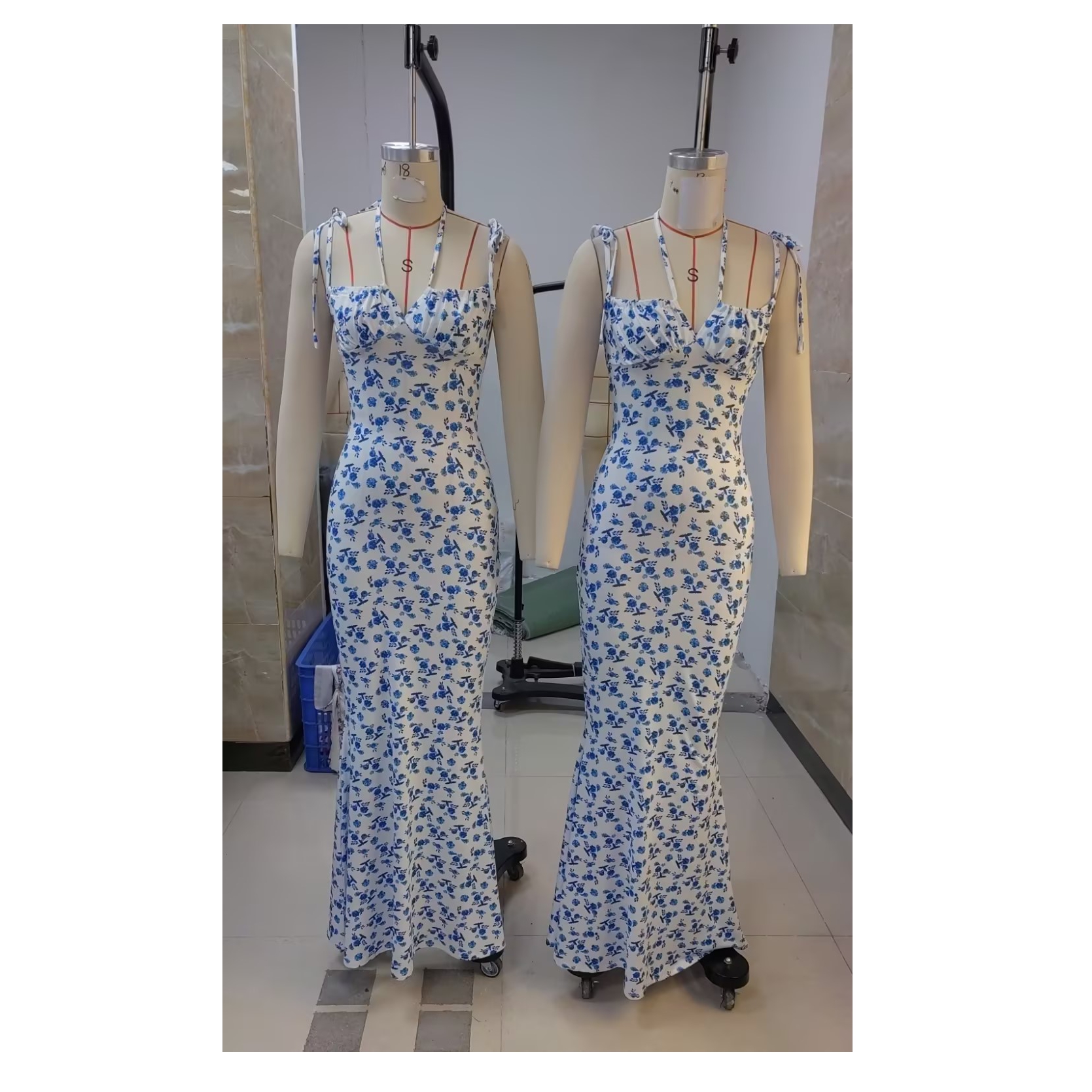 Sexede kjoler med spaghettistropper til kvinder, blomsterprint med snøre, slim fit og lange bodycon-kjoler, perfekt til sommer og forår