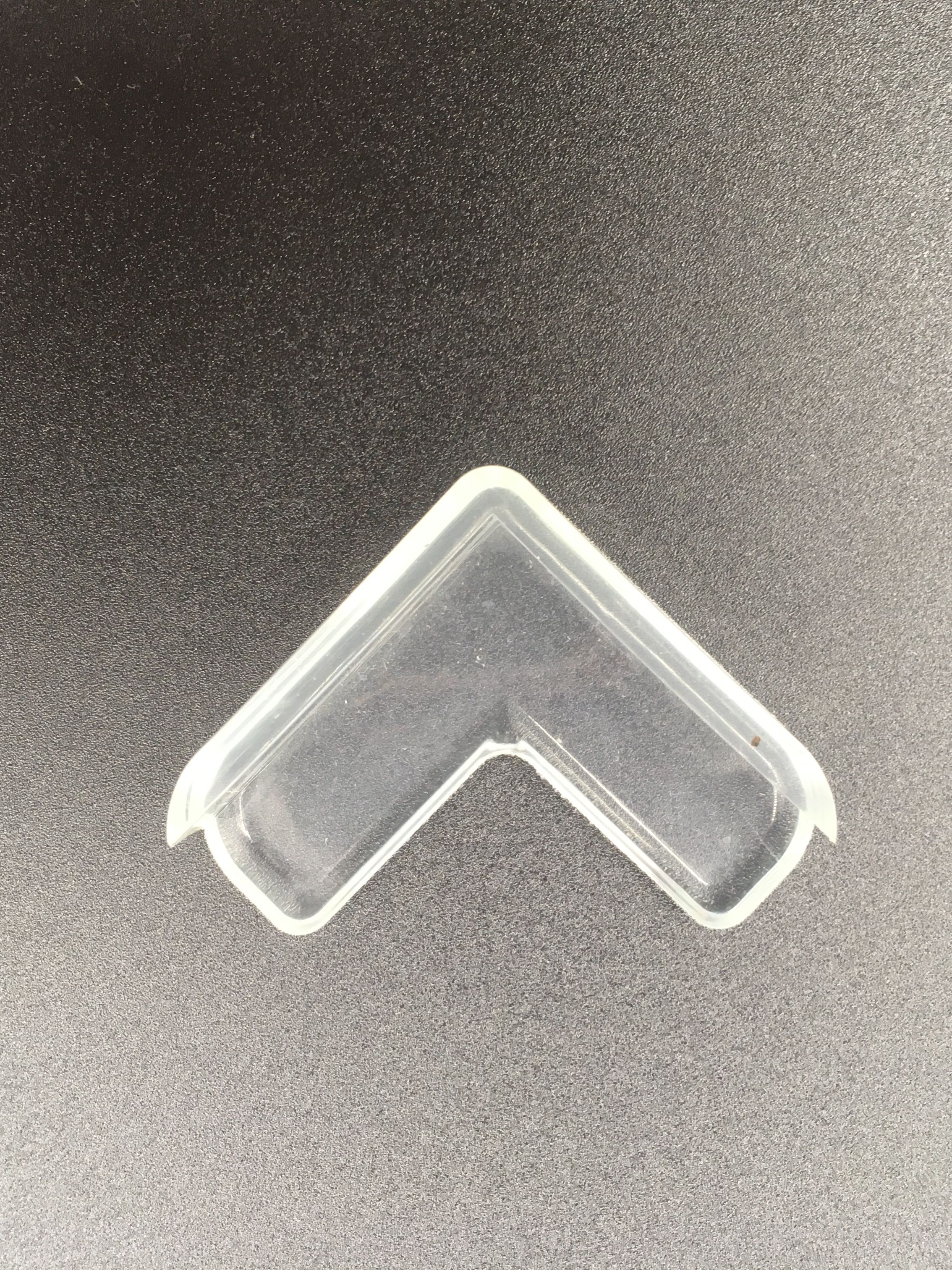 4 Pack mobili protezione angolare copertura trasparente morbido Silicone scrivania protezione angolare Kit di sicurezza per bambini striscia paraurti: Default Title