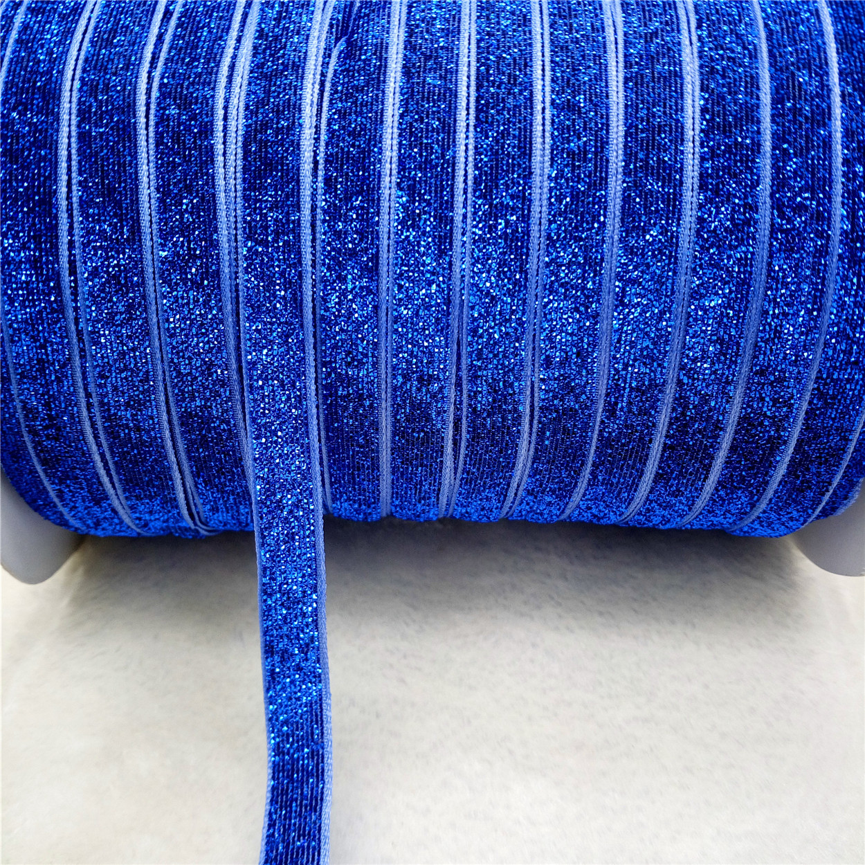 Ruban de velours étincelant, nœuds de cheveux bricolage, rubans pour l'artisanat, artisanat de couture, décorations de Noël, 5 mètres, 10mm de large: Violet