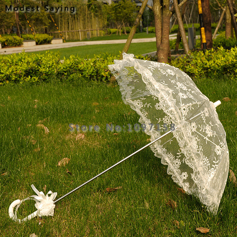 Elegante Elfenbein Spitze Sonnenschirme Hochzeit SchöNe Stickerei Braut Duschen Sonnenschirm Zubehör Dekorationen ombrelle mariage