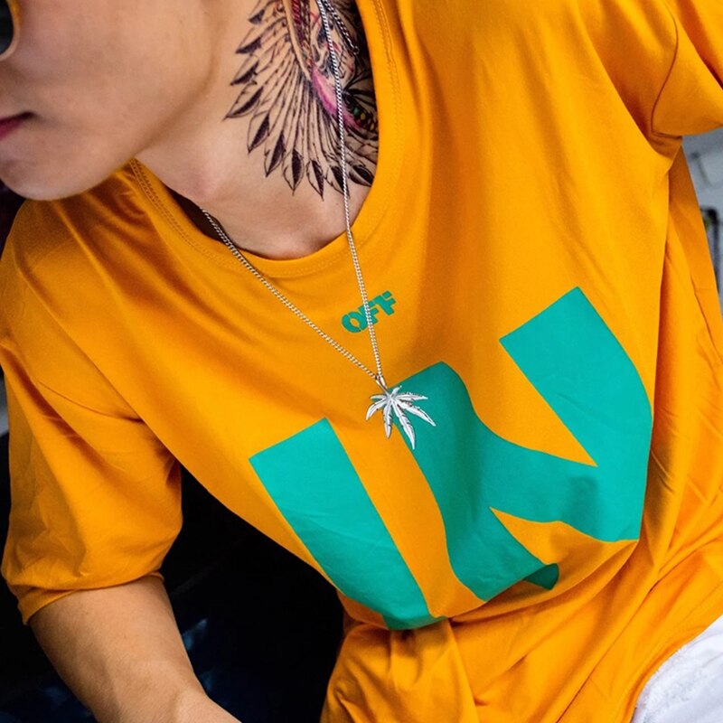 Hemp Leaf Pendant Charm Chain Necklace Maple Leaf Necklace for Men and Women Hip Hop Stainless Steel Necklaces Jewelry