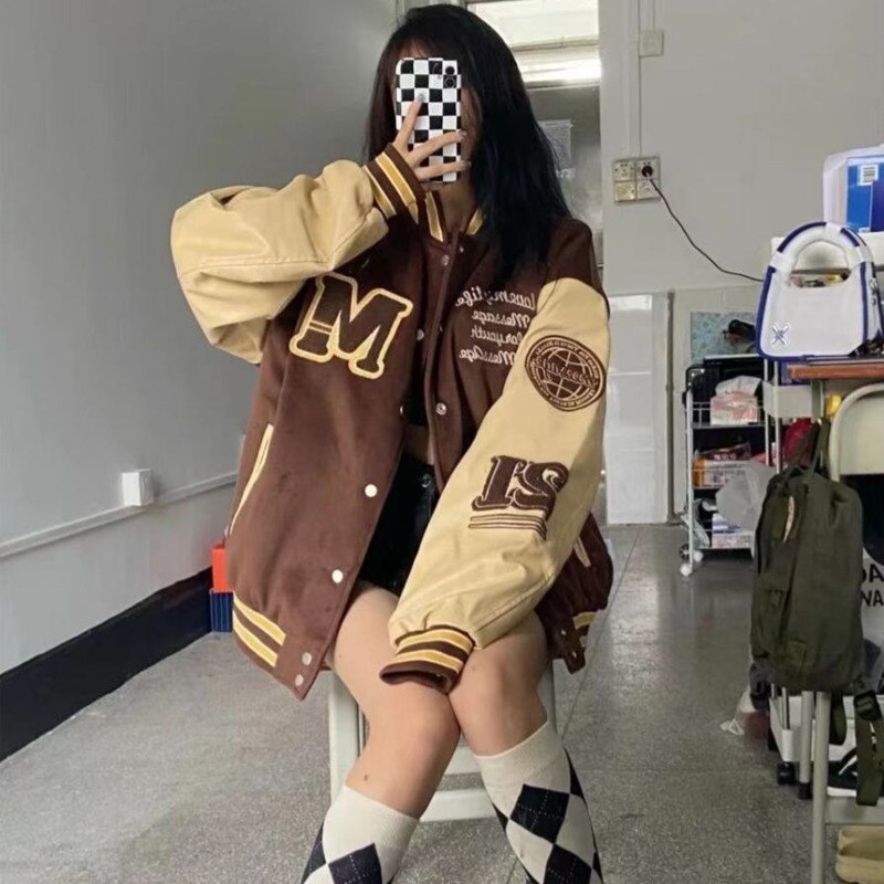 Chaqueta básica de béisbol Cyber Y2k para hombre y mujer, ropa de talla grande, ropa de primavera y invierno, color marrón, Vintage americano