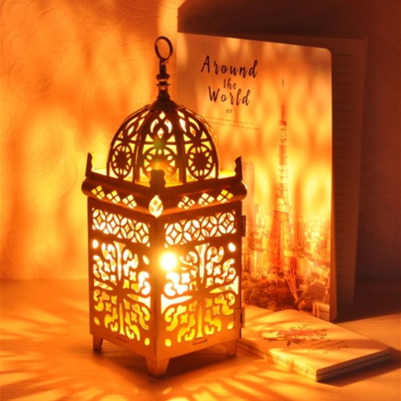Marokkansk stil metal håndværk lysestage hængende lanterne bryllupsdekoration retro lysekrone lysestage te lampe boligindretning
