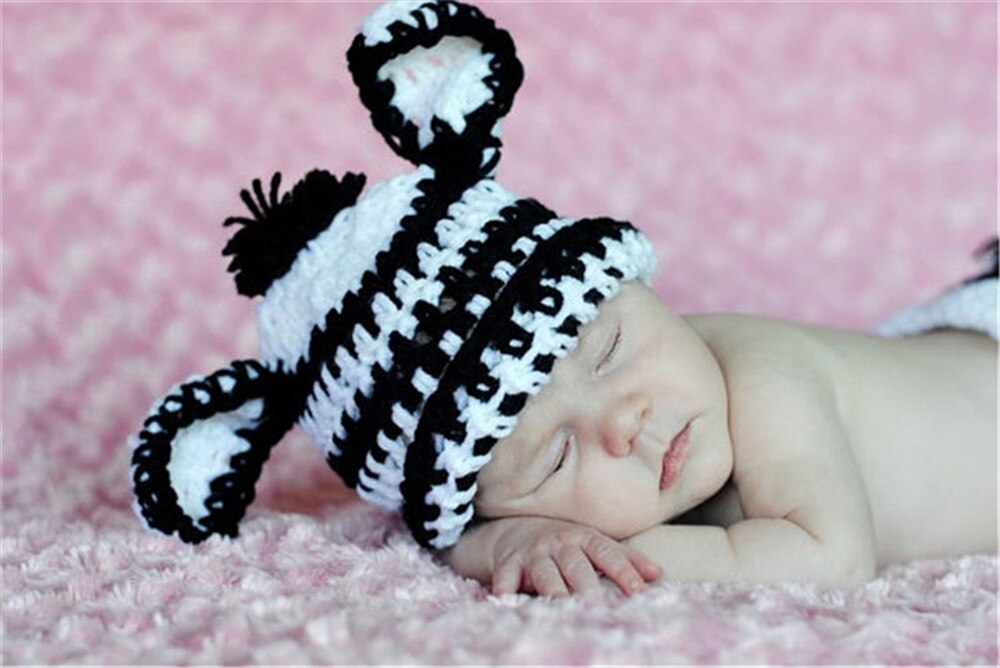 Moeble Newborn photography accessories props Crochet baby Hat and diaper Clothing baby Cute Knitted Zebra set Direct Selling