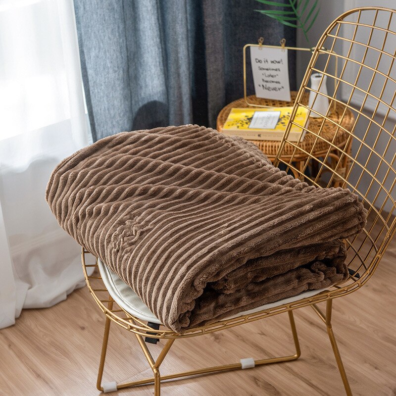 Winter Bed Vlakke Plaat Effen Kleur Zachte Flanellen Deken Warm Plaids Voor Bedden Thow Dekens Grote Maat 230*250cm: Coffee