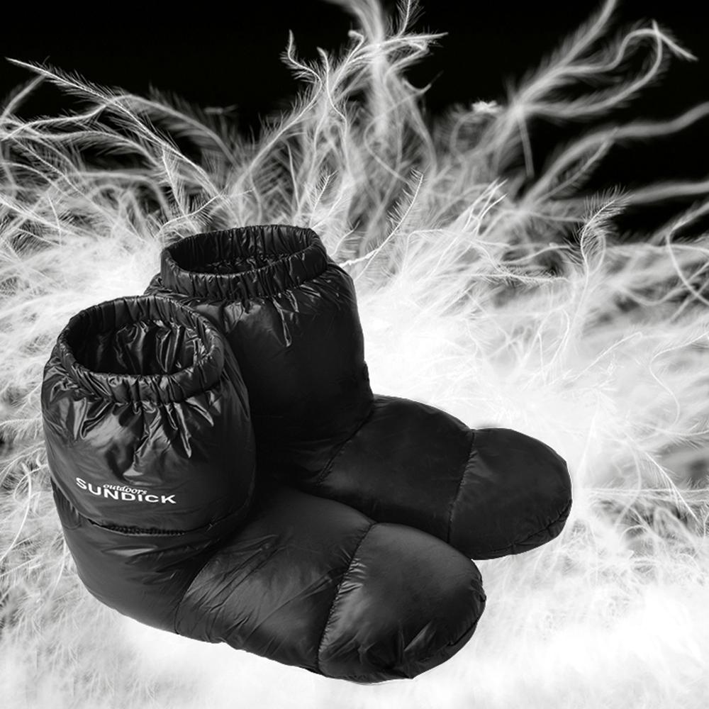 Hiver en plein air Camping pantoufles chaussettes chaudes pour sac de couchage à l'intérieur bottes chaudes hommes femmes hiver canard bas chaussons pantoufles bottes