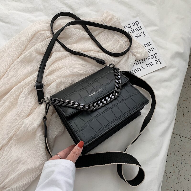 Jin mantang ketting damestas casual schoudertas messengertas effen kleur leren moedertas damestas: Zwart