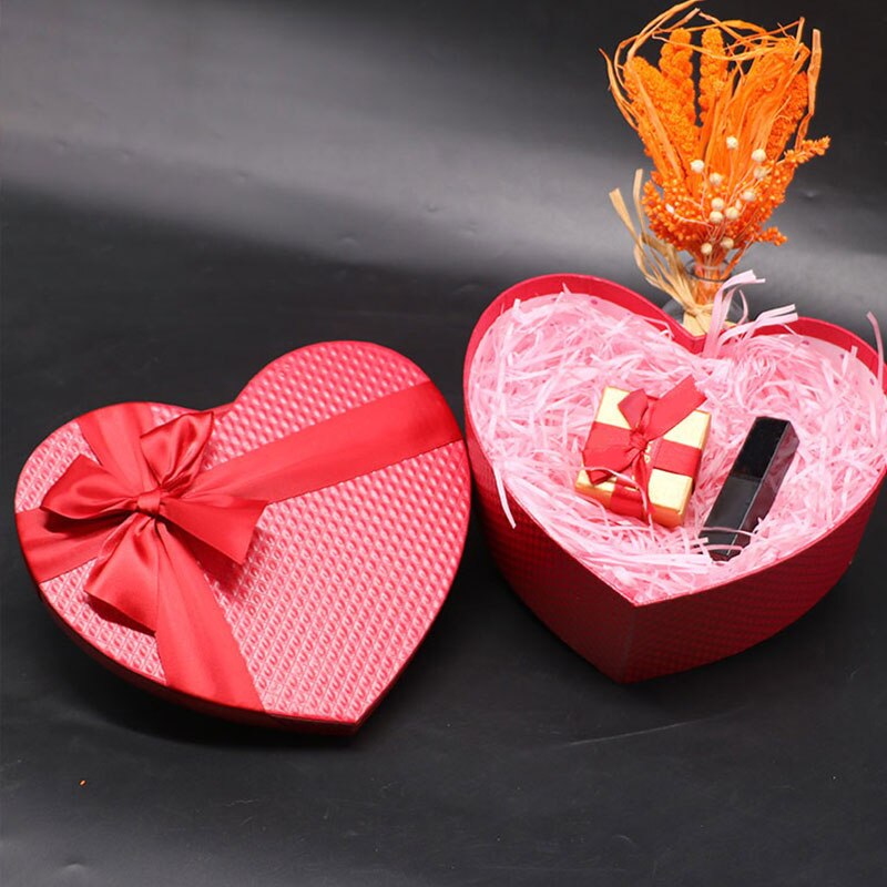 Red Heart Shaped Candy Boxes Set Box Packaging Boxes for Valentine's Day Florist Hat Boxes Flowers Living Vase