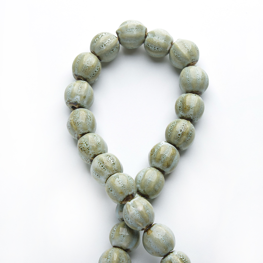 1 hebra 28 Uds. Cuentas redondas de cerámica de 1,1 cm porcelana hecha a mano DIY para la fabricación de joyas fabricación de cuentas de porcelana esmaltada: Verde