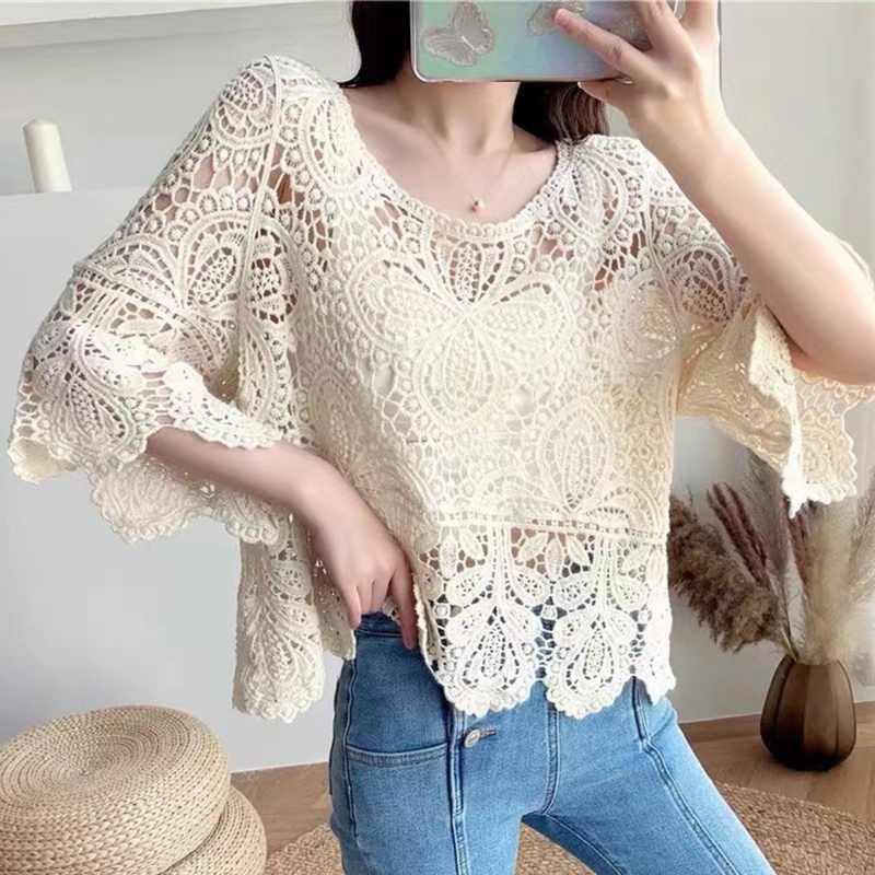 Sommer, uthulet heklet strikkegenser med blomsterprint, gjennomsiktig rund hals, slengt, 3/4- ermet crop top med skuldertrekk for kvinner