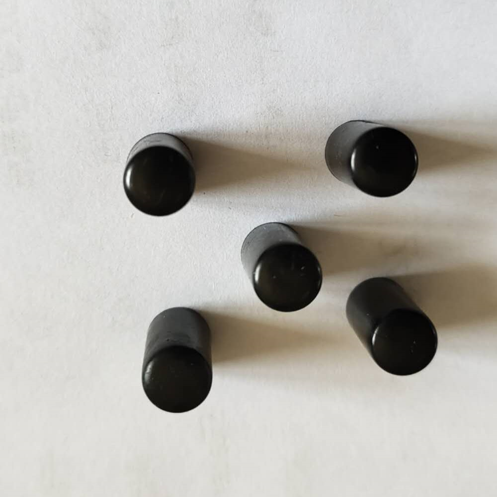 Harmonika tilbehør sort og hvid basknap, leveres direkte fra fabrikken: 7.5mm sorte (fem)