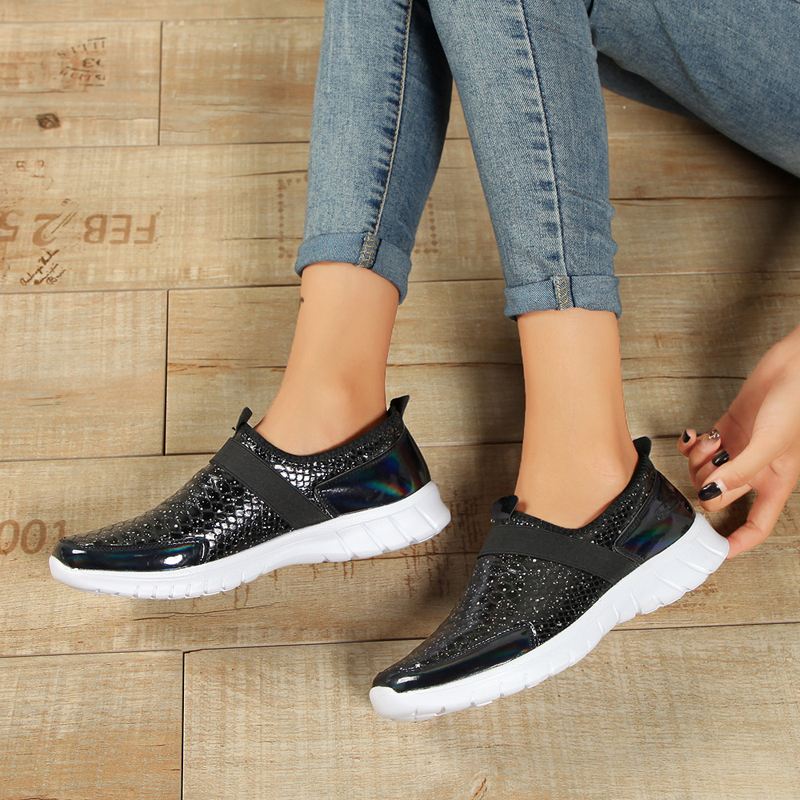 Size 36-42 Vrouwen Ademende Sport Schoenen Anti-slip Sport Wandelschoenen Outdoor Flats Herfst Winter Vrouwelijke Licht loafers Schoenen