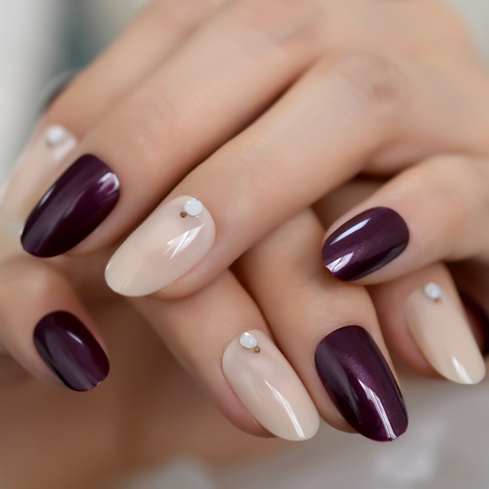 Codzienne sztuczne paznokcie krótkie średniej wielkości owalne prasy na paznokcie kolor manicure dekoracyjne porady z dżetów