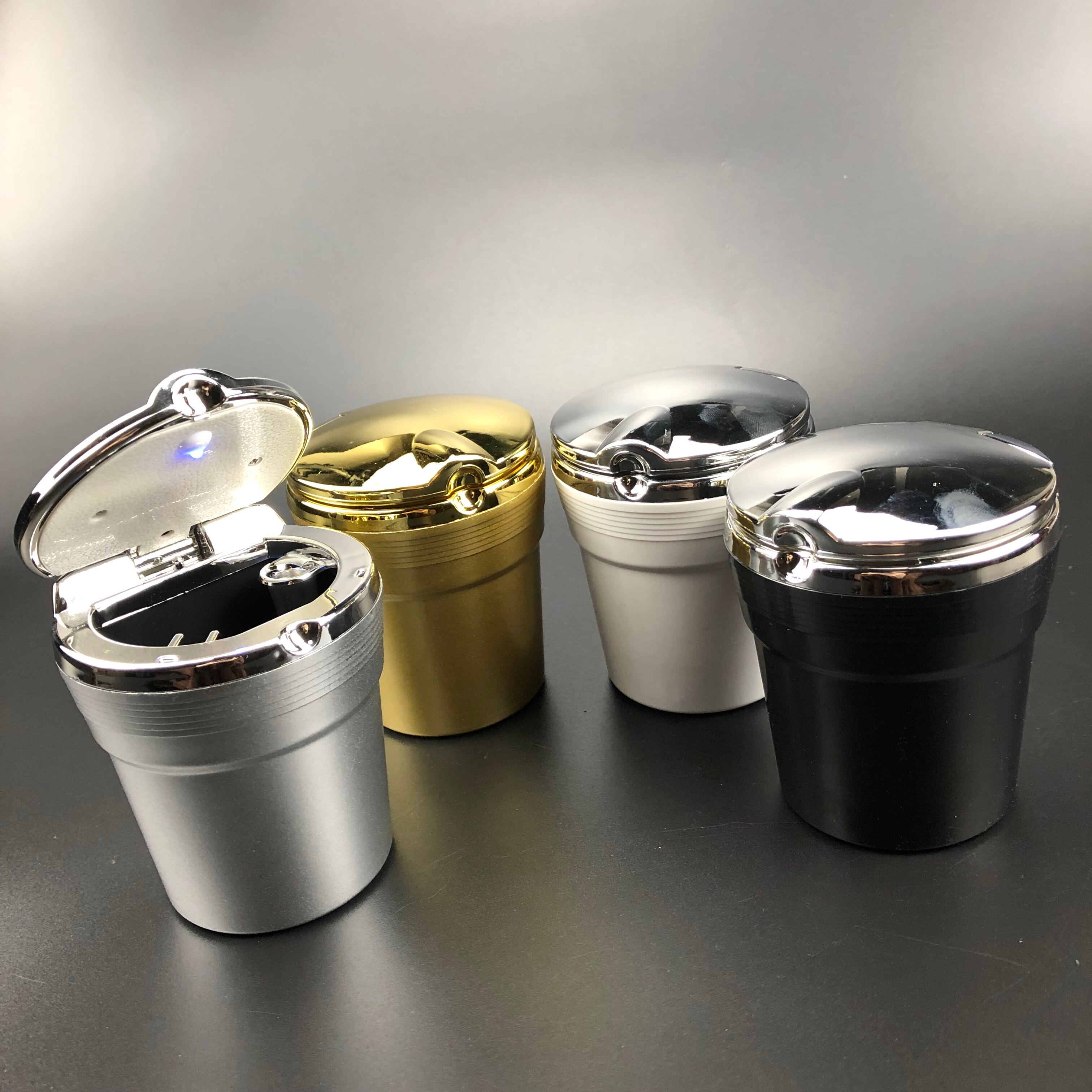 auto Posacenere con portato Blu Luce per Nissan Teana ALTIMA X-sentiero Qashqai Livina Sentra Sylphy Tiida Soleggiato Marzo murano Dayz IMx