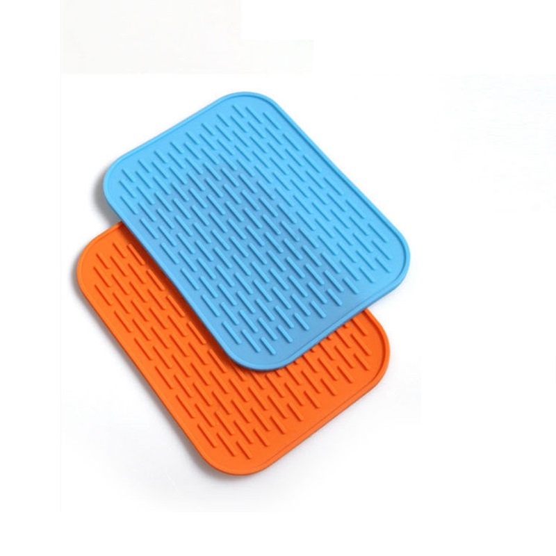 Silicone Anti Insulation Pad Square Non-Slip Coaster Tableware Drain Pot Mat Pot Dish Placemat