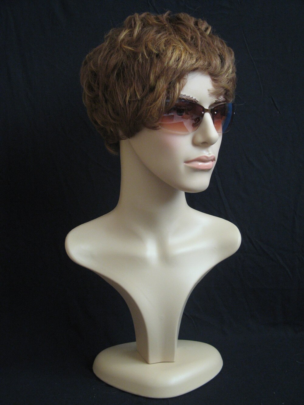 mannequin manequin dummy realistisk plast mannlig mannequin hode til parykk solbrille skjerf smykker hatt vise