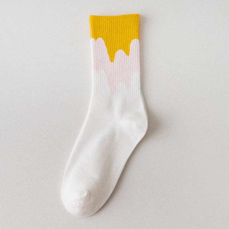 Trend Autumn and Winter Socks Female Gradient Ice Cream Wave Stripe Personality Crew Socks for Women: Yellow