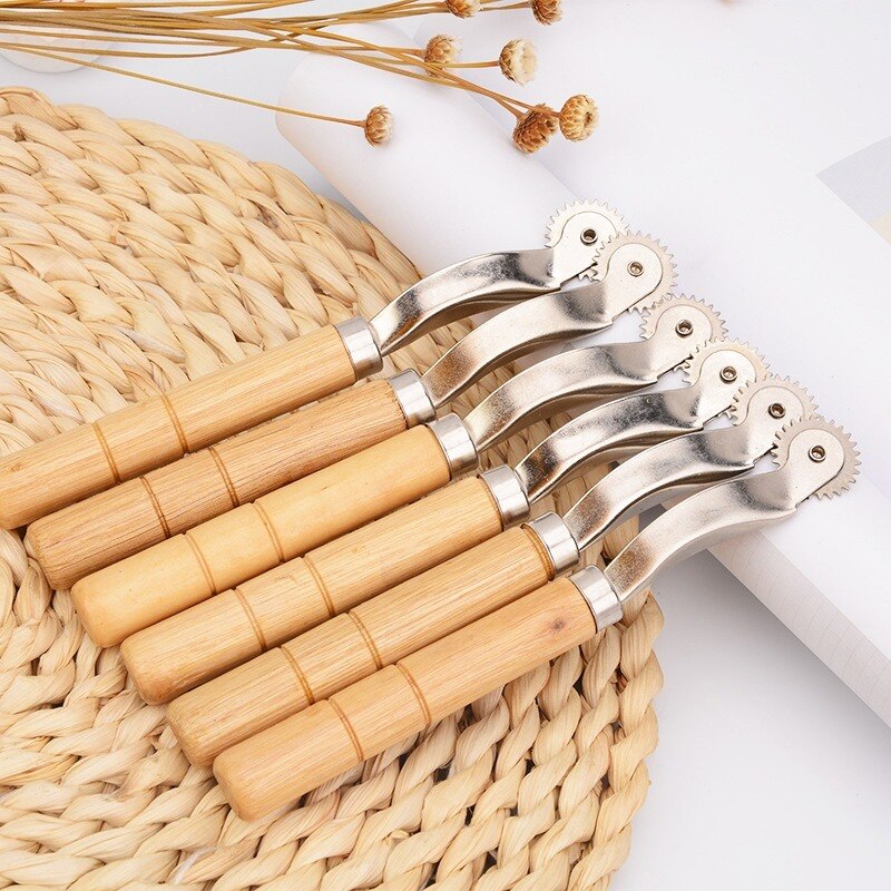 Tracing Wheel Stitch Marking Spacer Leather Needle Tracing Wheel with Wooden Handle and Leather Crafts