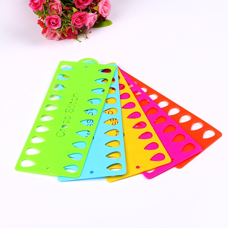 Cross stitch threading board suzhou embroidery special color plastic threading board winding board cross stitch winding board