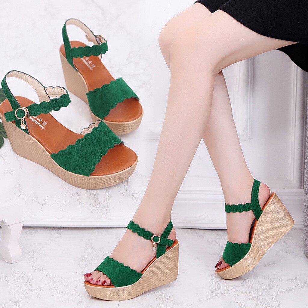 Vrouwen Wiggen Sandalen Peep Teen Strand Sandalen Rome Gesp Wiggen Vrouwen Casual Schoenen Mode Effen Wiggen Schoenen Vrouw