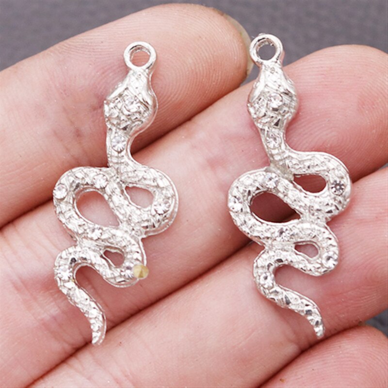 8Pcs Handgemaakte Rhinestone Snake Metalen Hangers Diy Charms Ketting Oorbel Sieraden Ambachten Maken Voor Vrouw 35*15Mm a2221