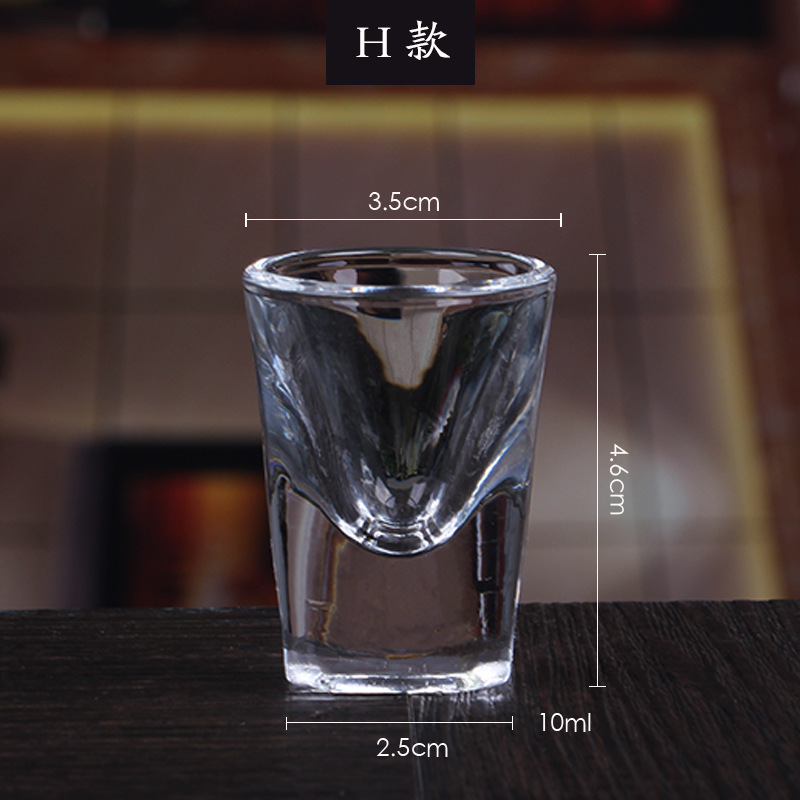 Hoog glas, kogelbeker, klein sterk glas, witte wijn, glazen beker met dikke bodem, bierglas, whiskyglas, wijnglazen: H