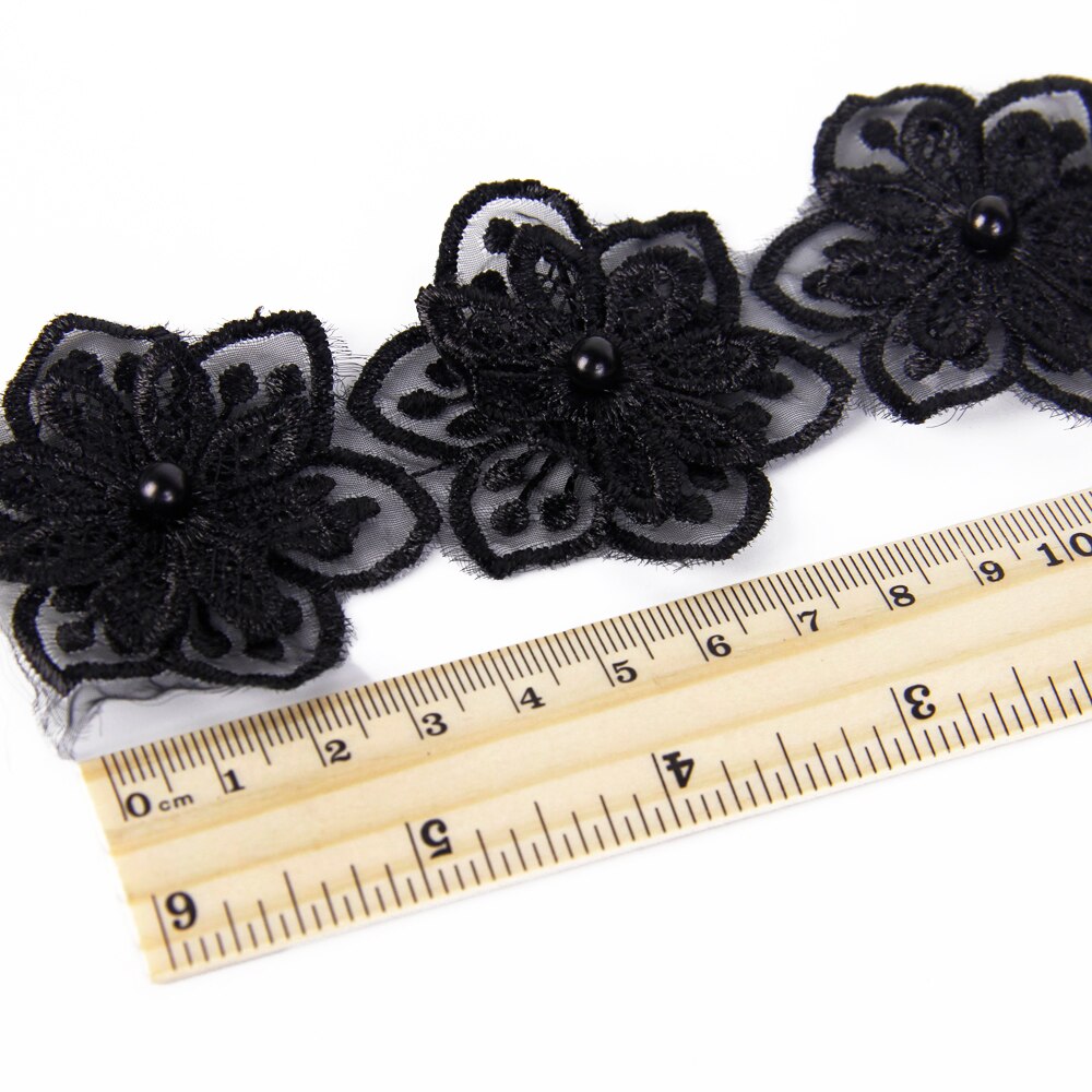 Ruban brodé perles noires avec bordure en dentelle... – Grandado, image size:1000x1000