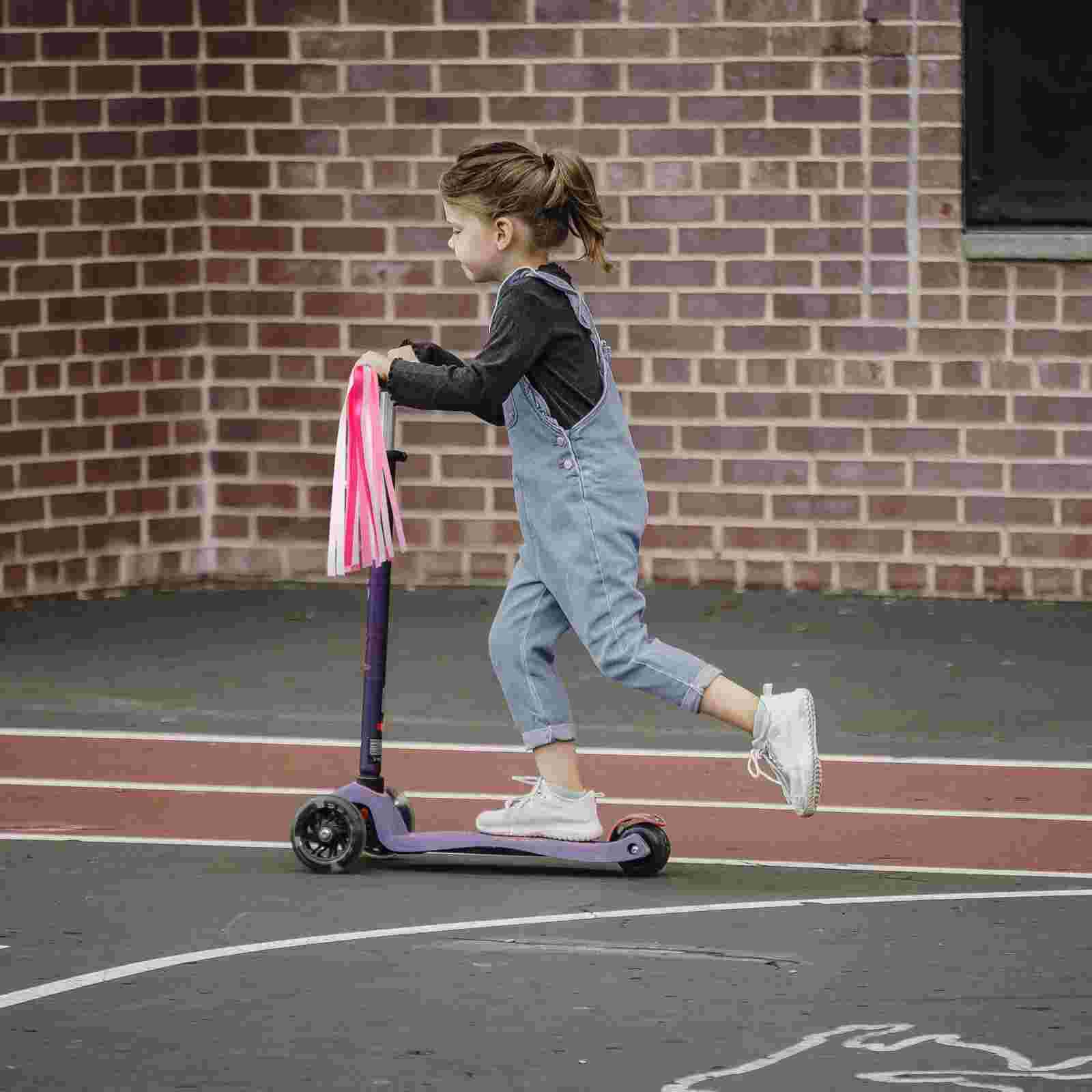 2 Pairs of Bike Color Streamers Delicate Handlebar Ribbon Bike Handle Streamer