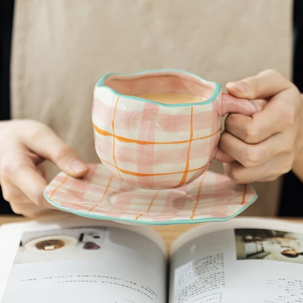Tasse d'art en céramique avec soucoupe, tasse à eau en céramique avec pince à main, tasse à café, ensemble de tasse à jus de lait pour le petit déjeuner,