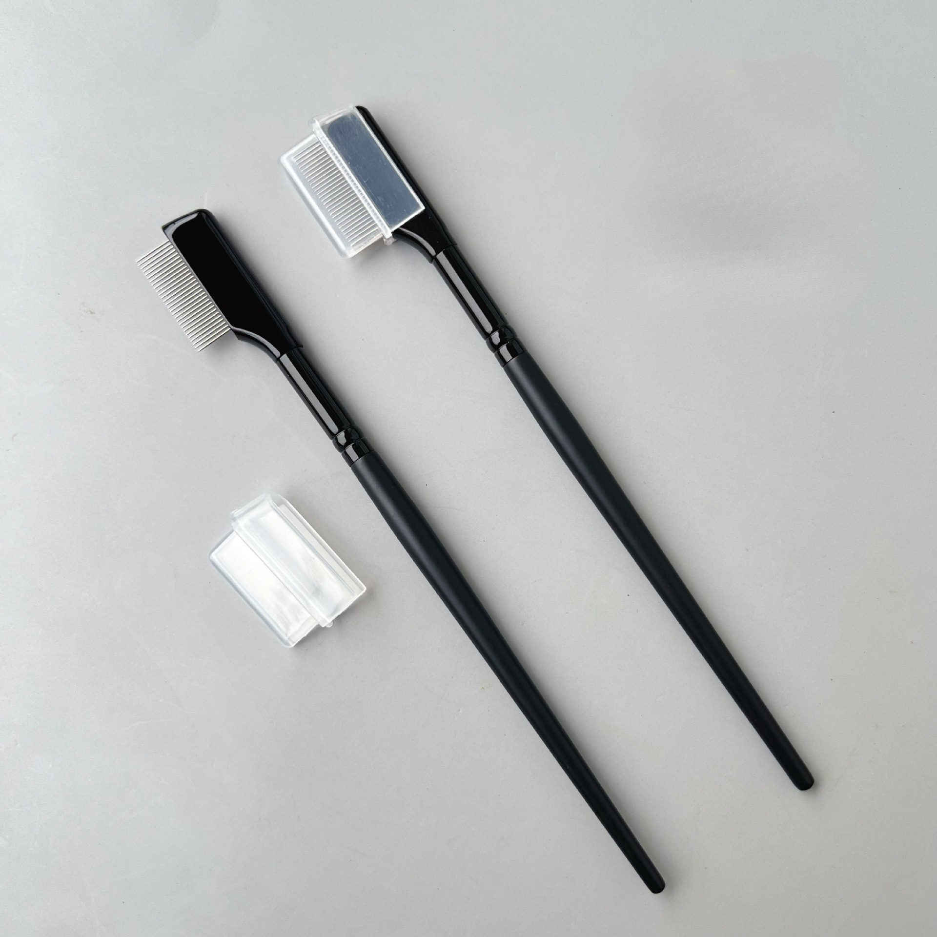 Wimpernkamm, Wimpernbürste, Separator, Lockenwickler, Make-up, Mascara-Applikator, dichte Zahnung, Stahlnadel, Pflegebürsten, Metallzähne