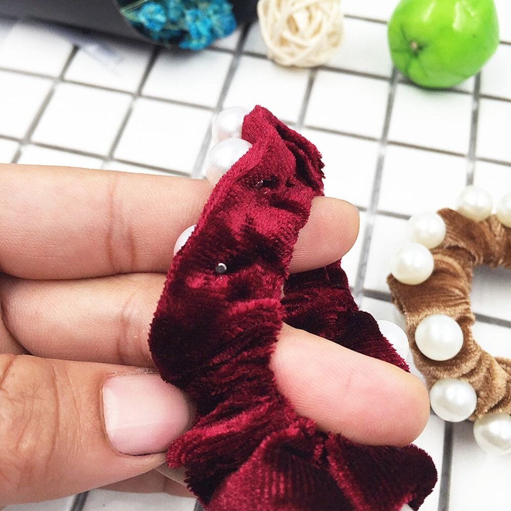 1PC Parels Velvet Hair Scrunchies Haar Touw voor Vrouwen Meisjes Paardenstaart Houder Elastische Haar Elastiekjes Hoofddeksels Haar Accessoires