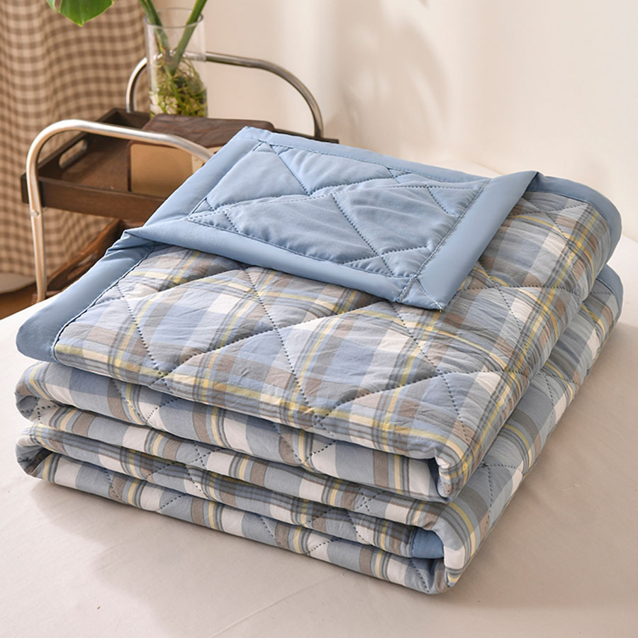 Sommertynn dyne myk klimaanlegg fire sesonger dyne maskinvaskbar enkelt dobbelt teppe ultralyd vattert dyne