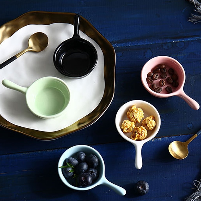 1 Pcs Mini Handle Ceramic Small Dishware Cute Soy Sauce Vinegar Snack Dish Tableware For Home Kitchen Supplies