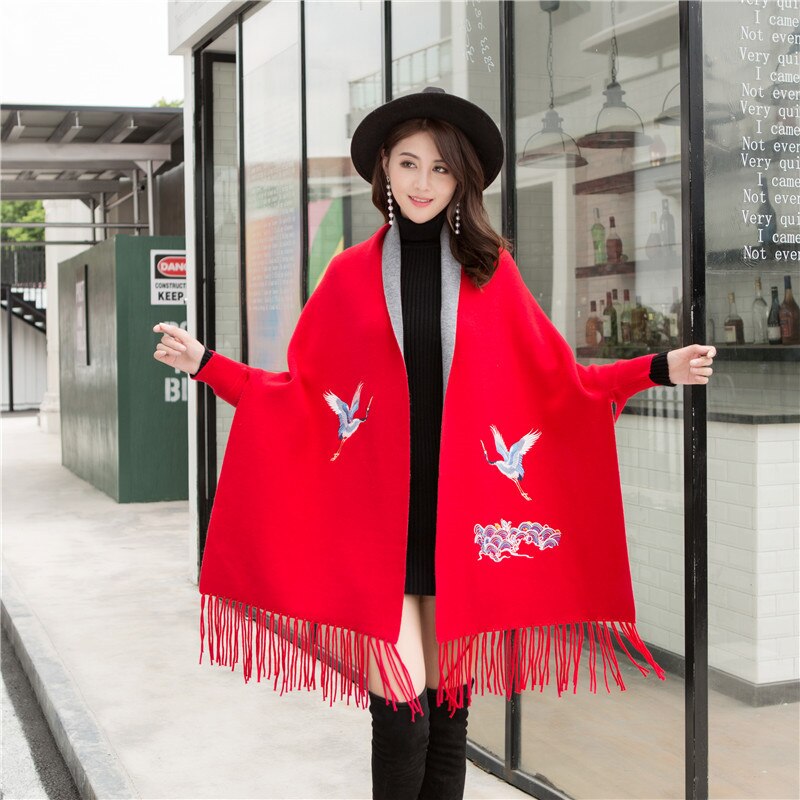 Dames sjaal borduren rode kraanvogel warme kwastjes poncho met mouwen wintersjaal cape voor dames dikke mantel: Rood